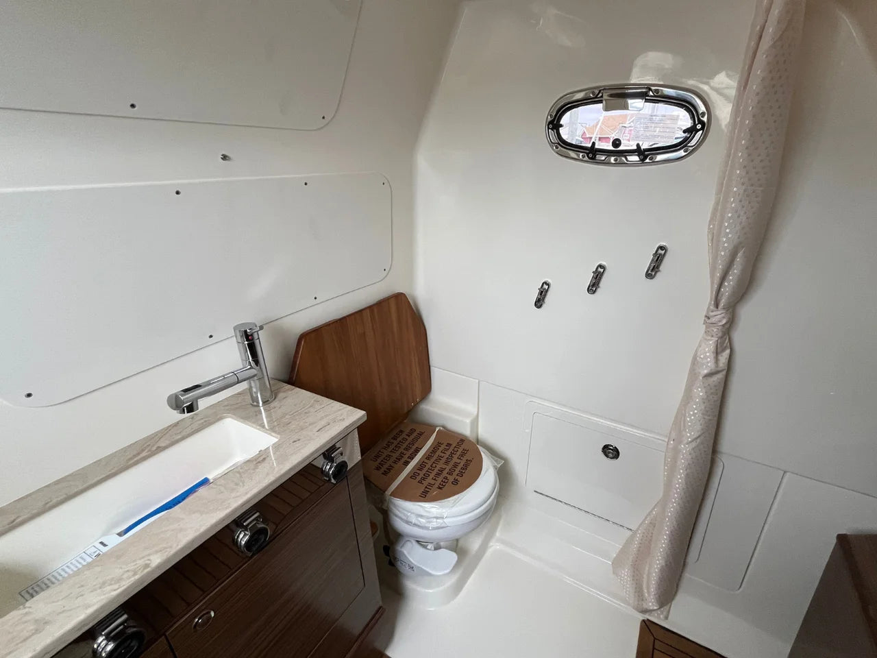 2026 Boston Whaler 360 Outrage 36.0 feet, Westbrook, Connecticut #55