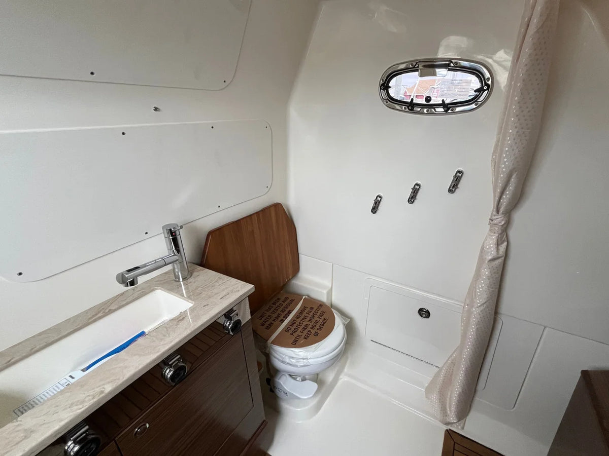 2026 Boston Whaler 360 Outrage 36.0 feet, Westbrook, Connecticut #55