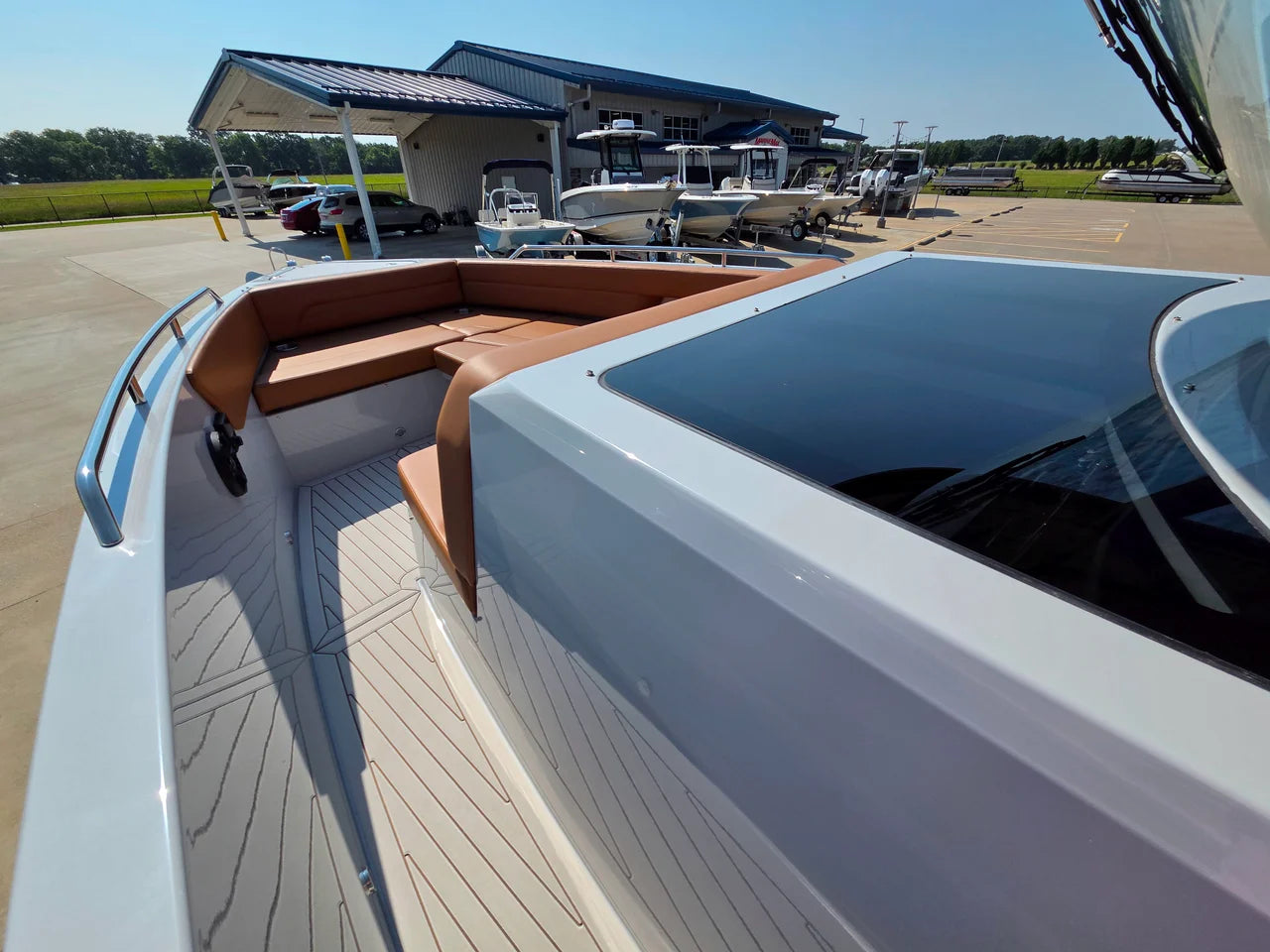 2027 Cruisers Yachts 38 VTR 38.0 feet, Monkey Island, OK #35