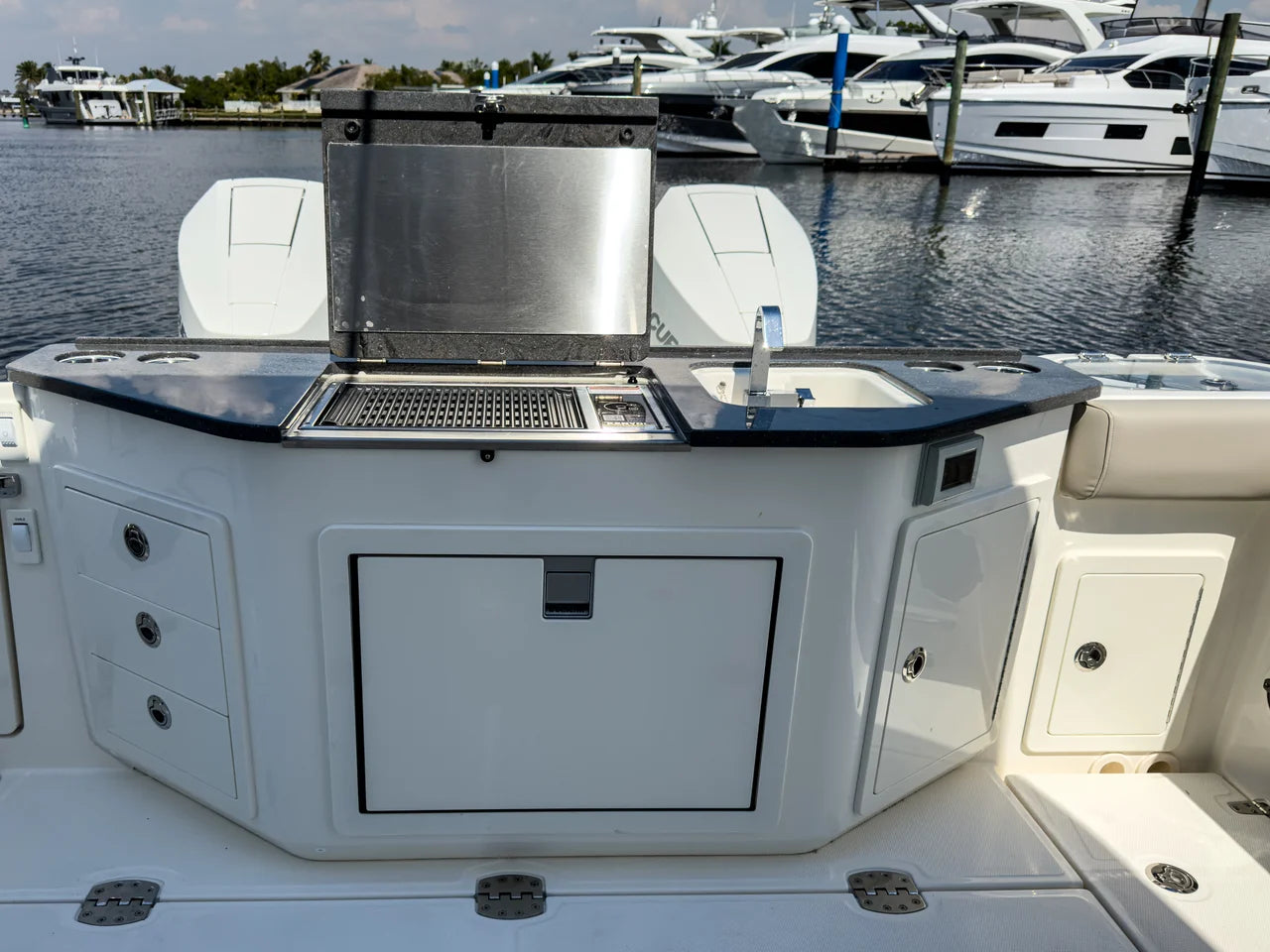 2026 Boston Whaler 365 Conquest 36.0 feet, Fort Myers, FL #7