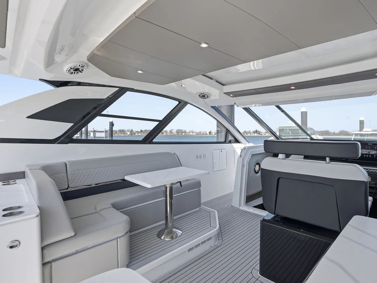 2026 Cruisers Yachts 50GLS OB 50.0 feet, Quincy, MA #21
