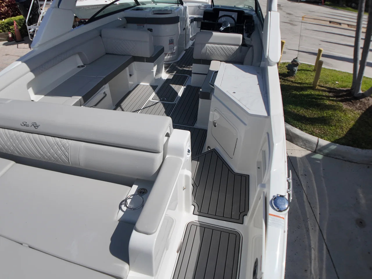 2027 Sea Ray SDX 290 Outboard 29.0 feet, Pompano Beach, Florida #16