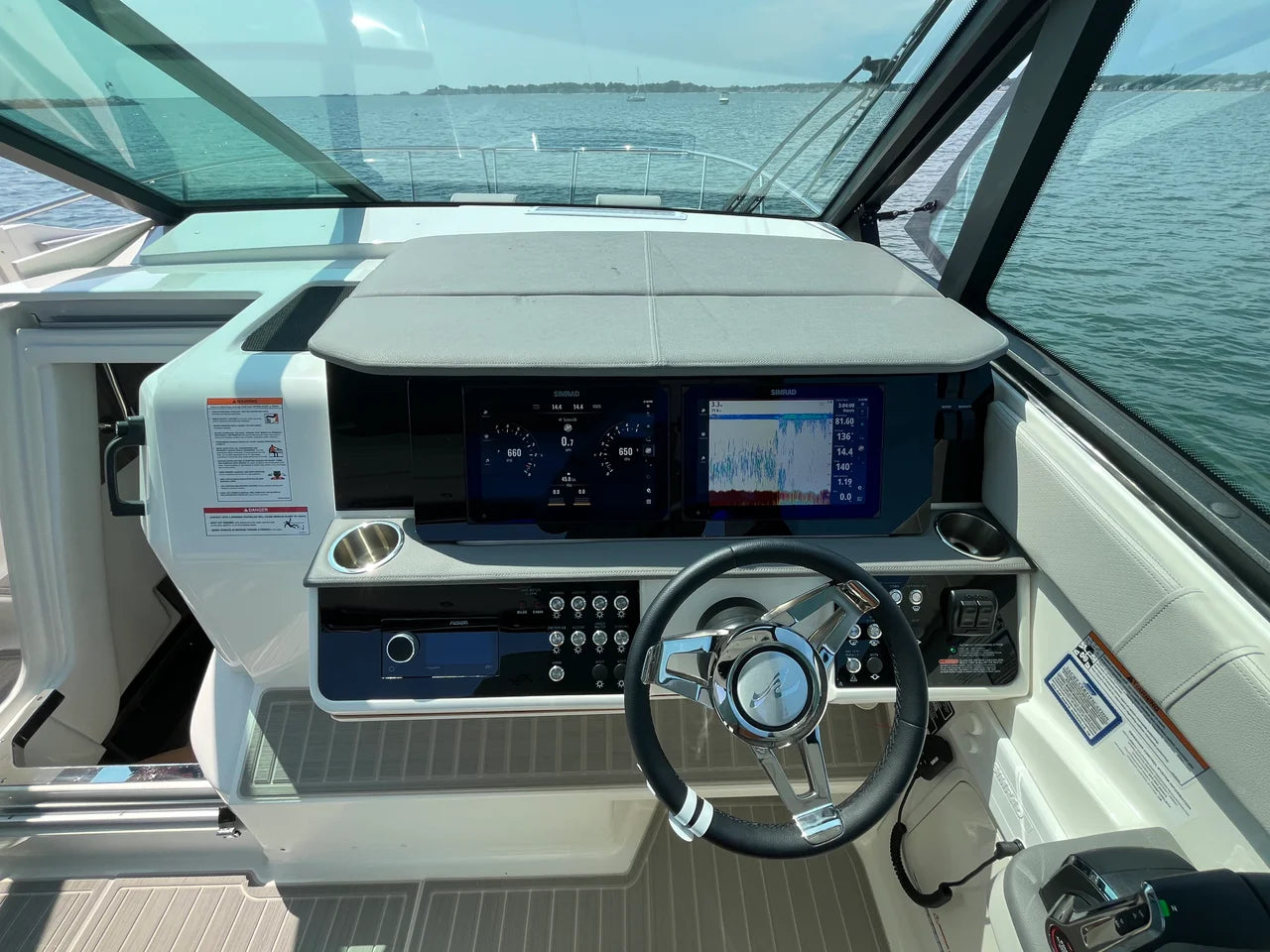 2026 Sea Ray Sundancer 320 Outboard 32.0 feet, Westbrook, Connecticut #20