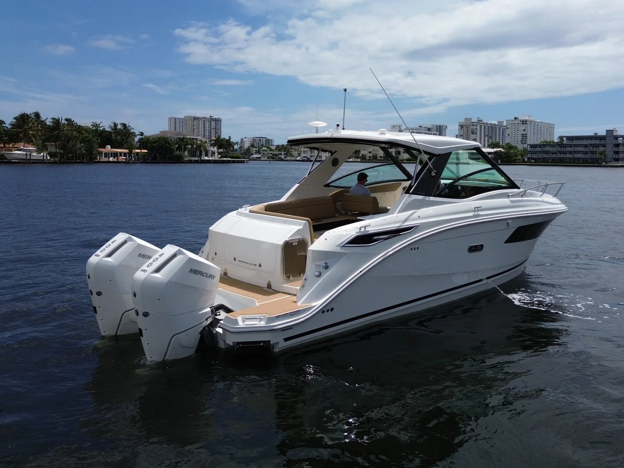 2026 Sea Ray Sundancer 320 Outboard 32.0 feet, Miami, FL #6