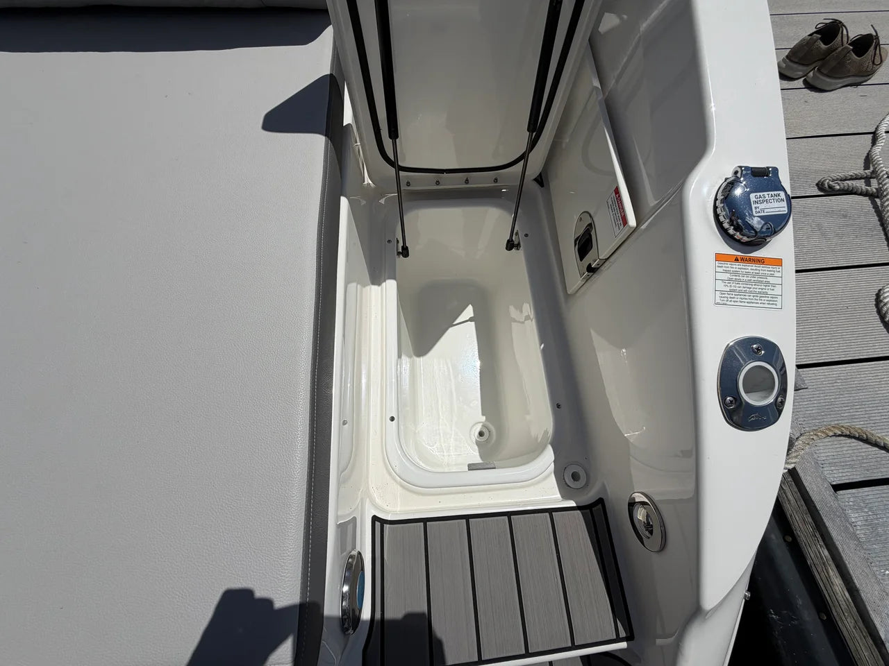 2025 Sea Ray 270 SDX OB 27.0 feet, Stuart, Florida #15