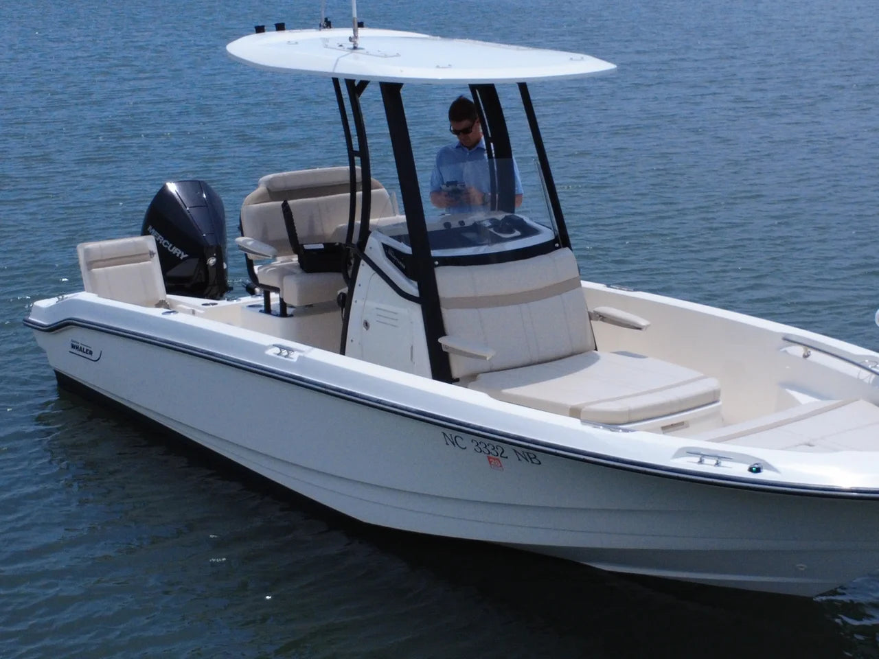 2023 Boston Whaler 220 DAUNTLESS 22.0 feet, Wrightsville Beach, North Carolina #2