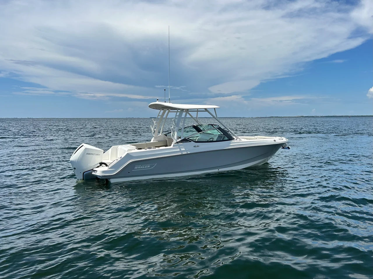 2027 Boston Whaler 240 Vantage 24.0 feet, Pensacola, Florida #7