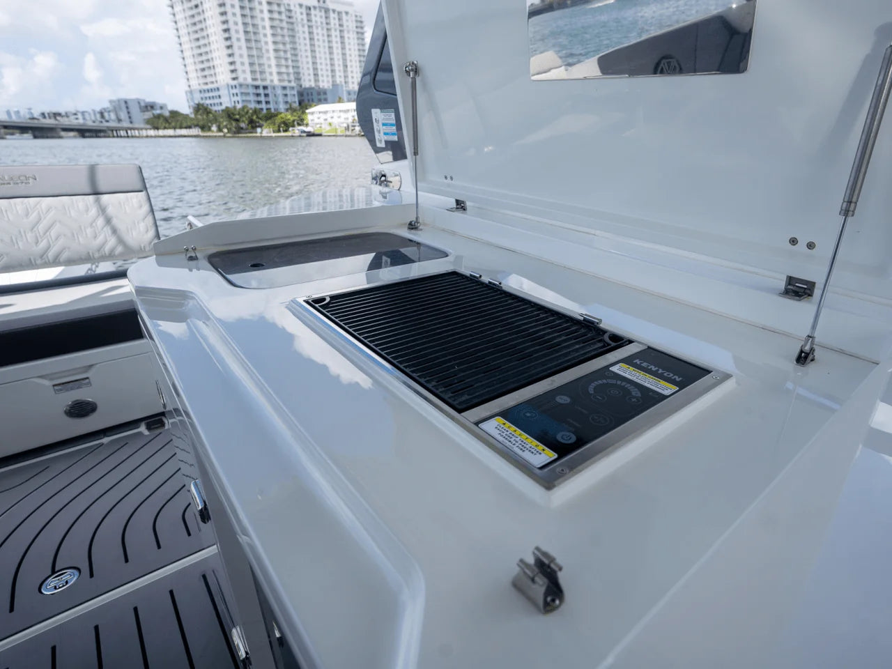 2024 Galeon 325 GTO 32.0 feet, Miami, FL #32