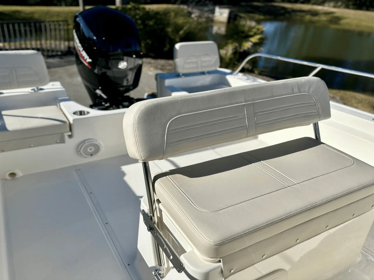 2025 Boston Whaler 190 Montauk 19.0 feet, Charleston, SC #9