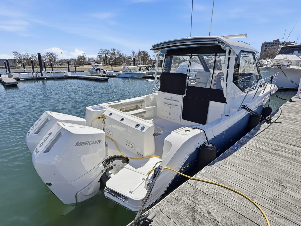 2026 Boston Whaler 325 Conquest 32.0 feet, Quincy, MA #2