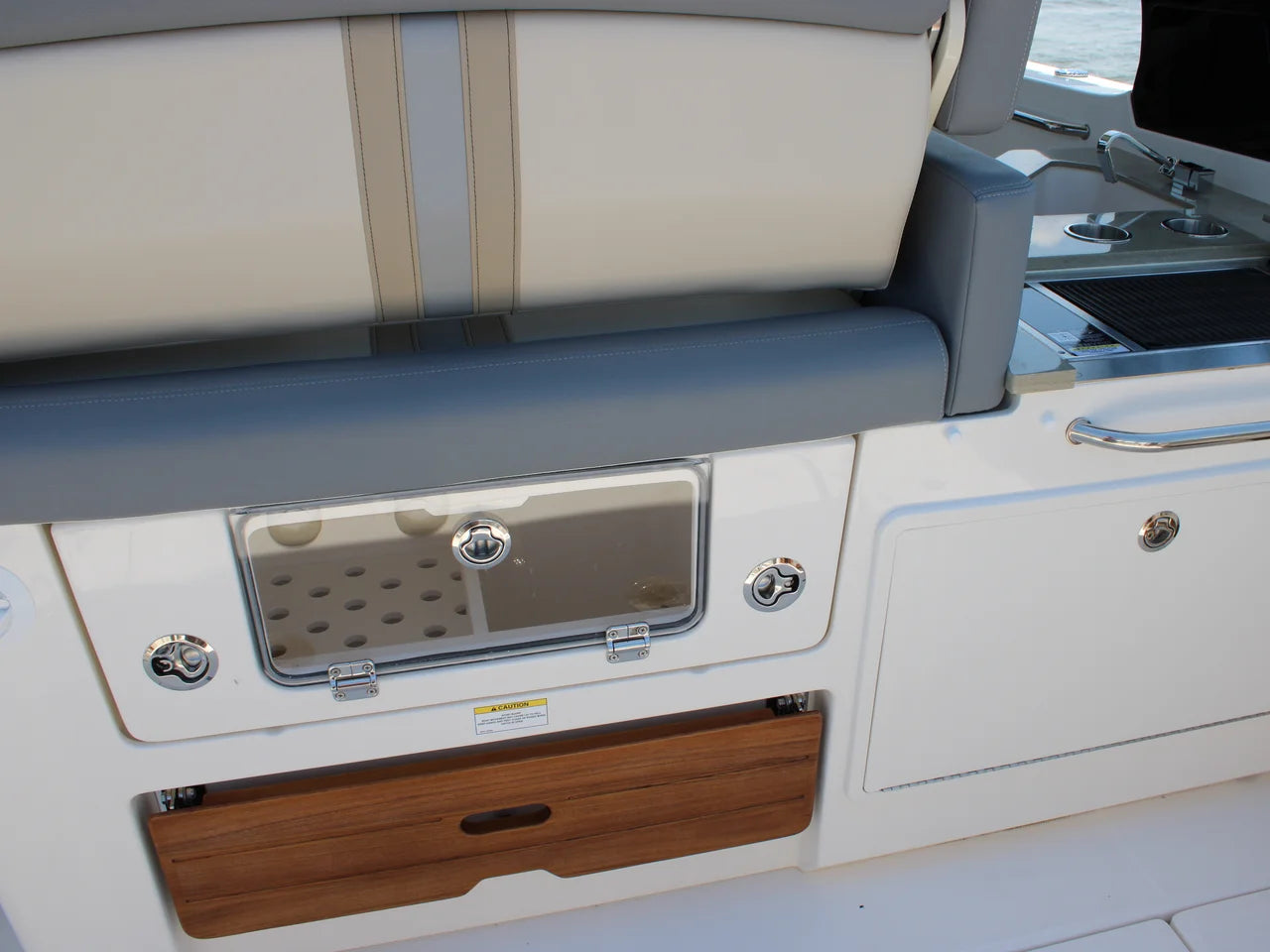 2026 Boston Whaler 350 Realm 35.0 feet, Seabrook, TX #51