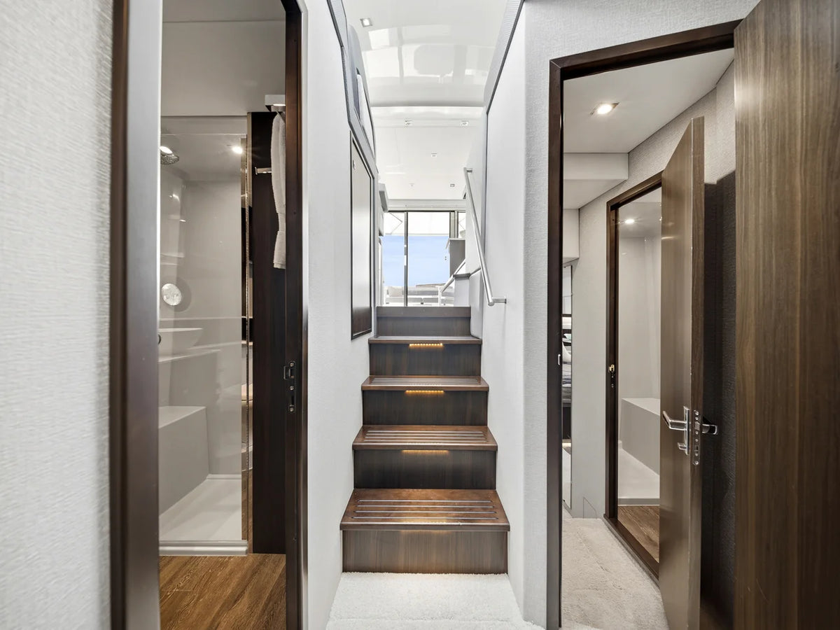 2023 Cruisers Yachts 46 CANTIUS 46.0 feet, Wrightsville Beach, North Carolina #19