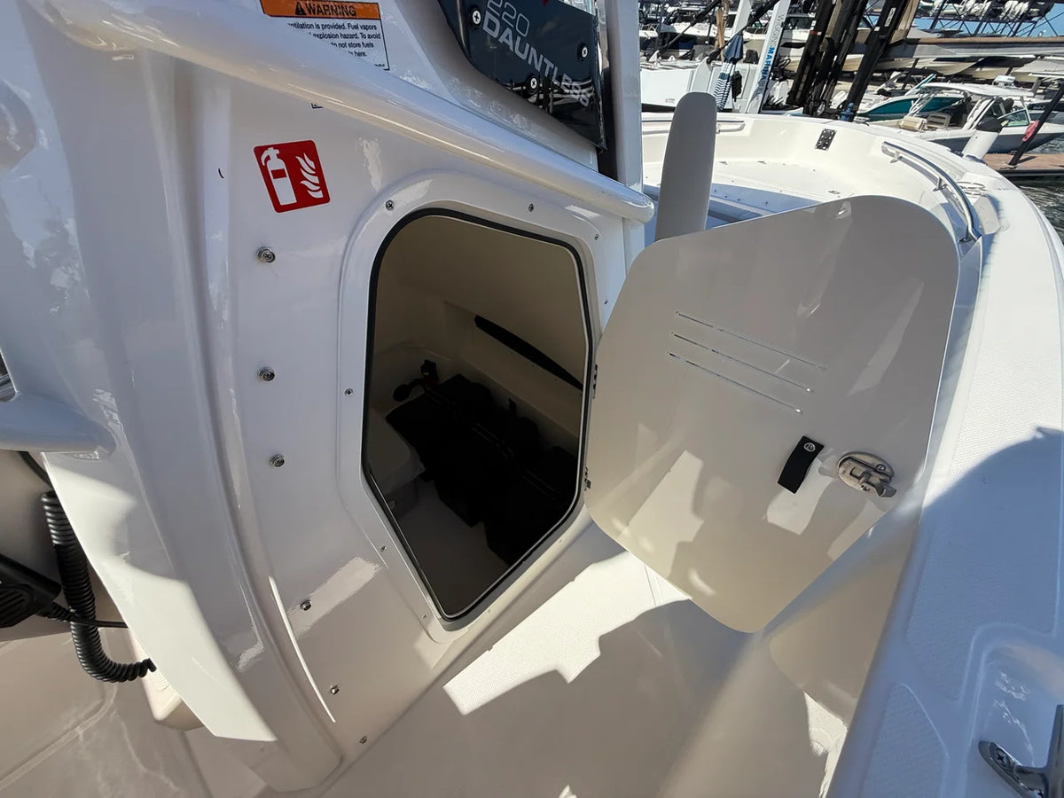 2027 Boston Whaler 220 Dauntless 22.0 feet, Sarasota, FL #20