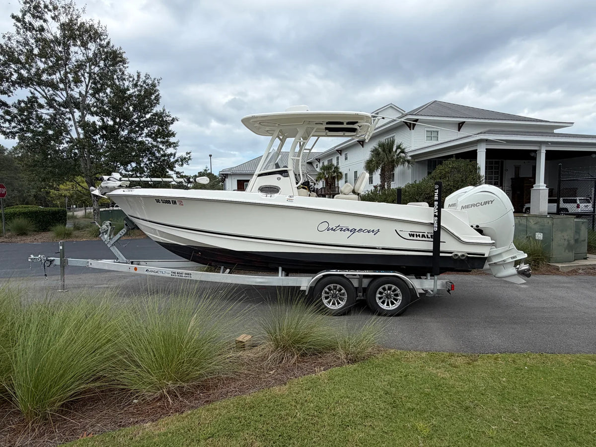 2018 Boston Whaler 230 OUTRAGE 23.0 feet, Charleston, SC #1