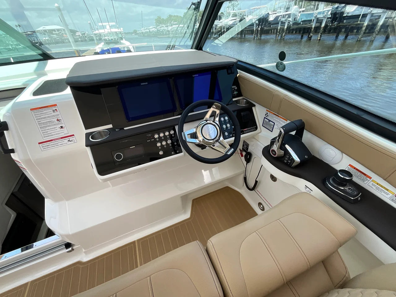 2026 Sea Ray Sundancer 320 Outboard 32.0 feet, Jacksonville Beach, Florida #21