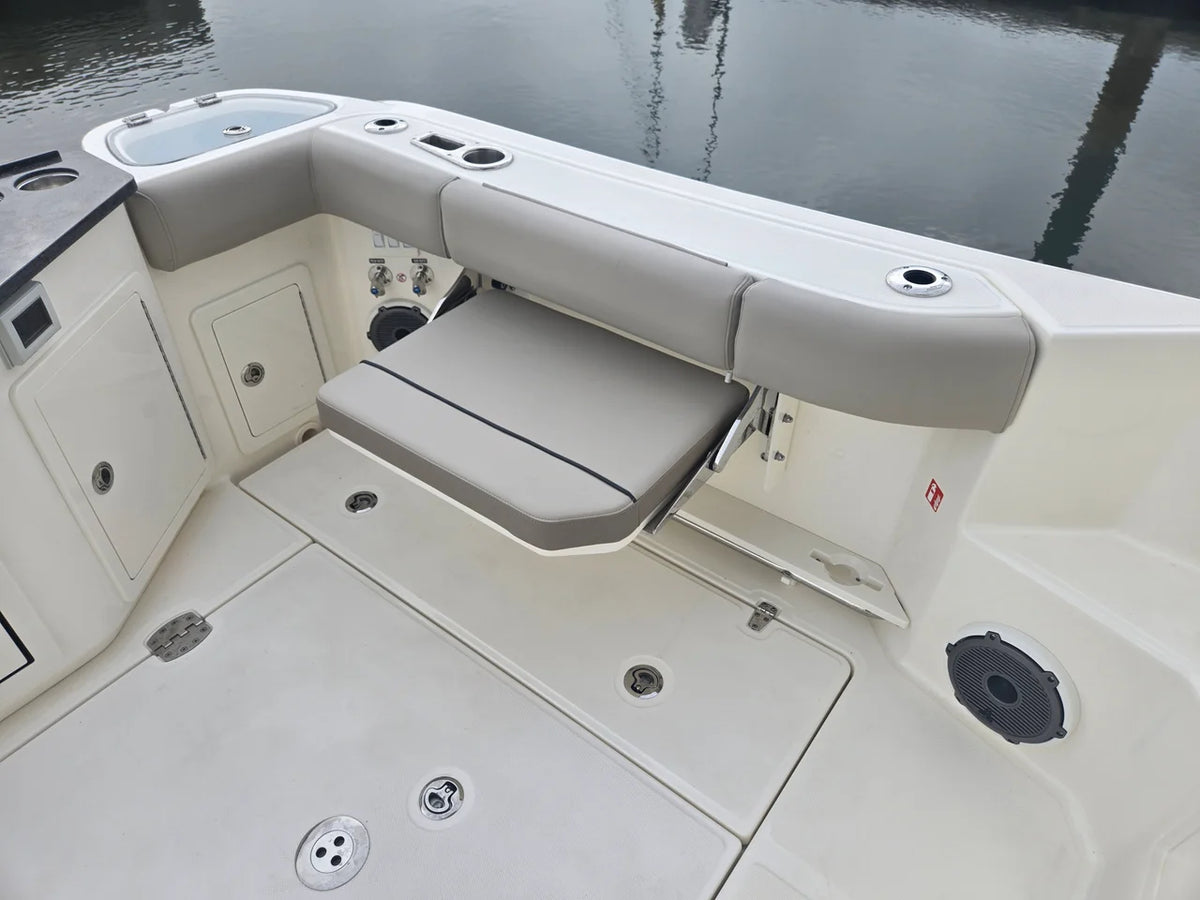 2026 Boston Whaler 365 Conquest 36.0 feet, Charleston, SC #13
