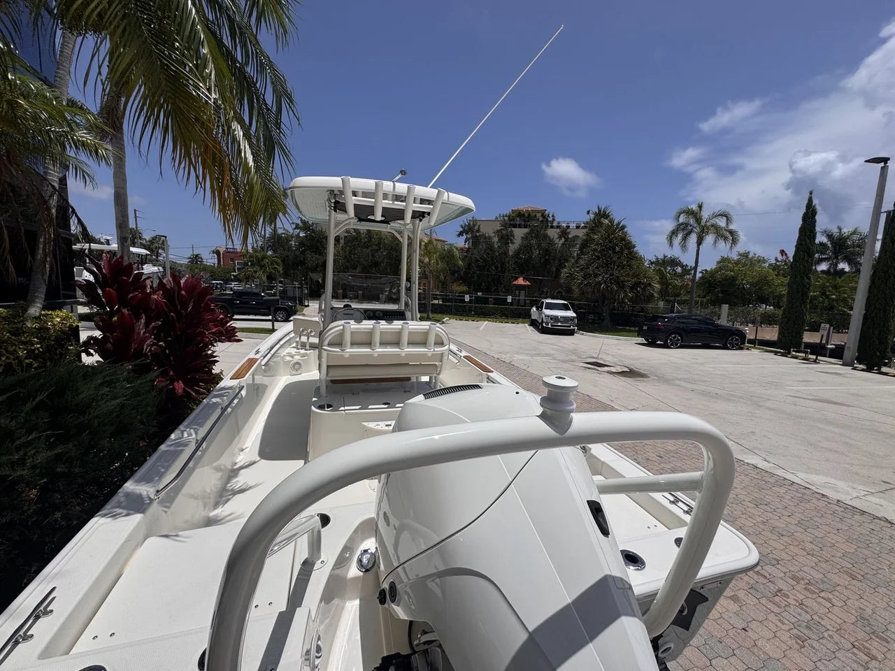 2027 Boston Whaler 210 Montauk 21.0 feet, Pompano Beach, Florida #5