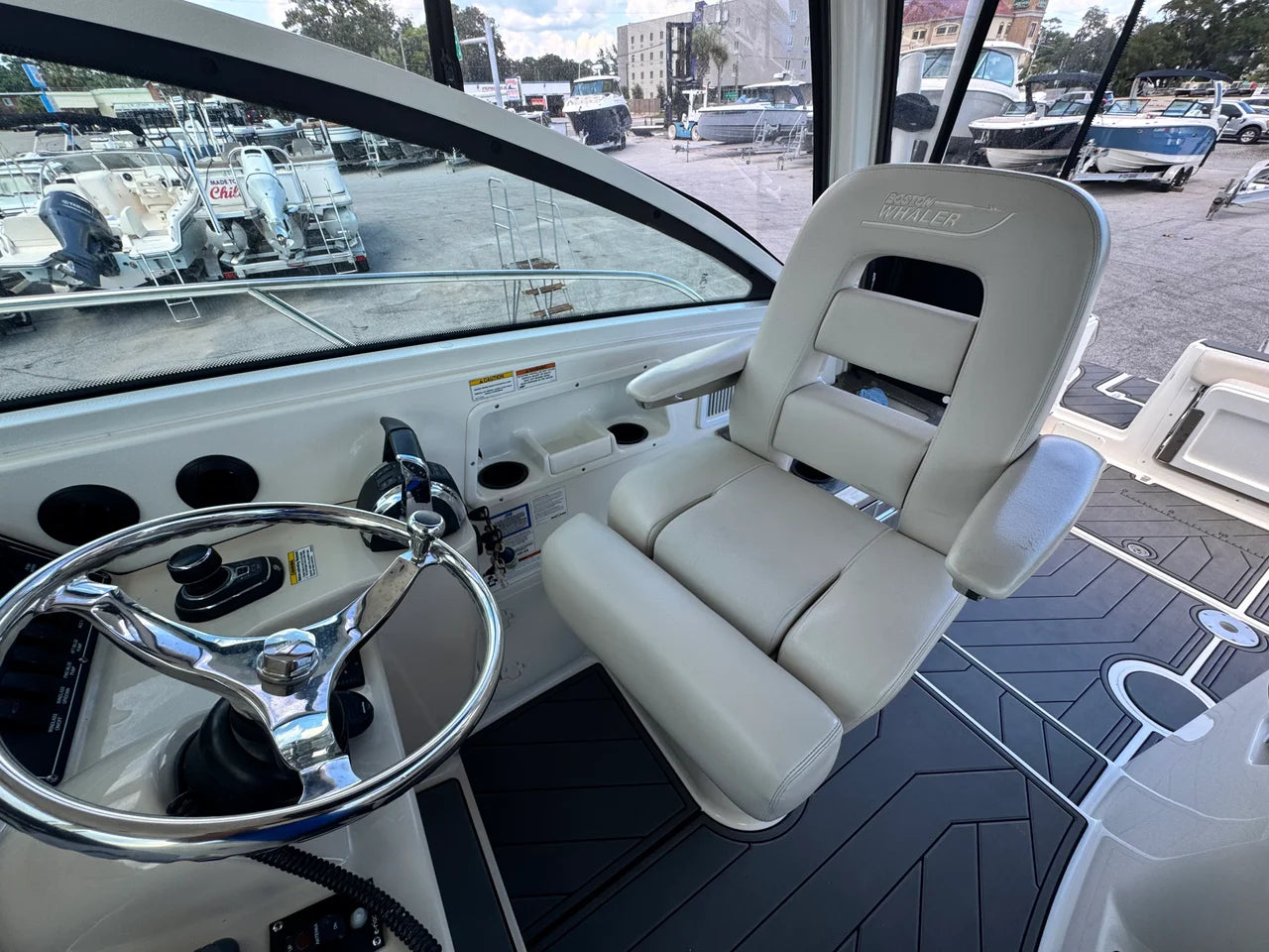2018 Boston Whaler 315 CONQUEST 32.0 feet, Fort Walton Beach, Florida #24