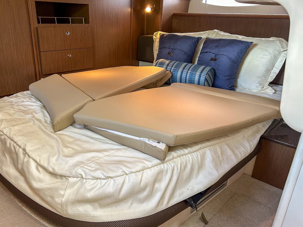 2015 Meridian 441 SEDAN BRIDGE 44.0 feet, Cape Coral, FL #43