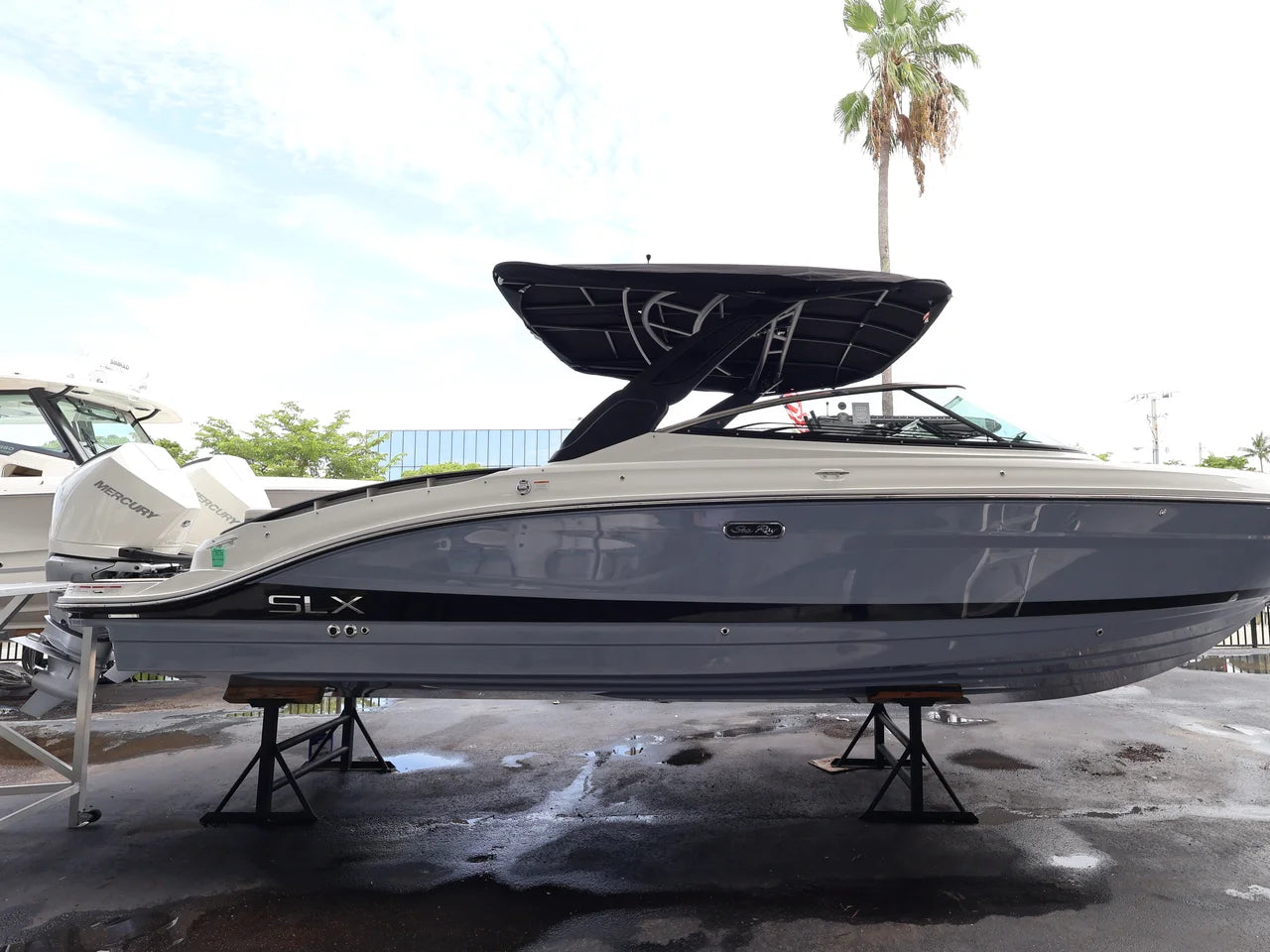 2027 Sea Ray SLX 280 Outboard 28.0 feet, Naples, Florida #3