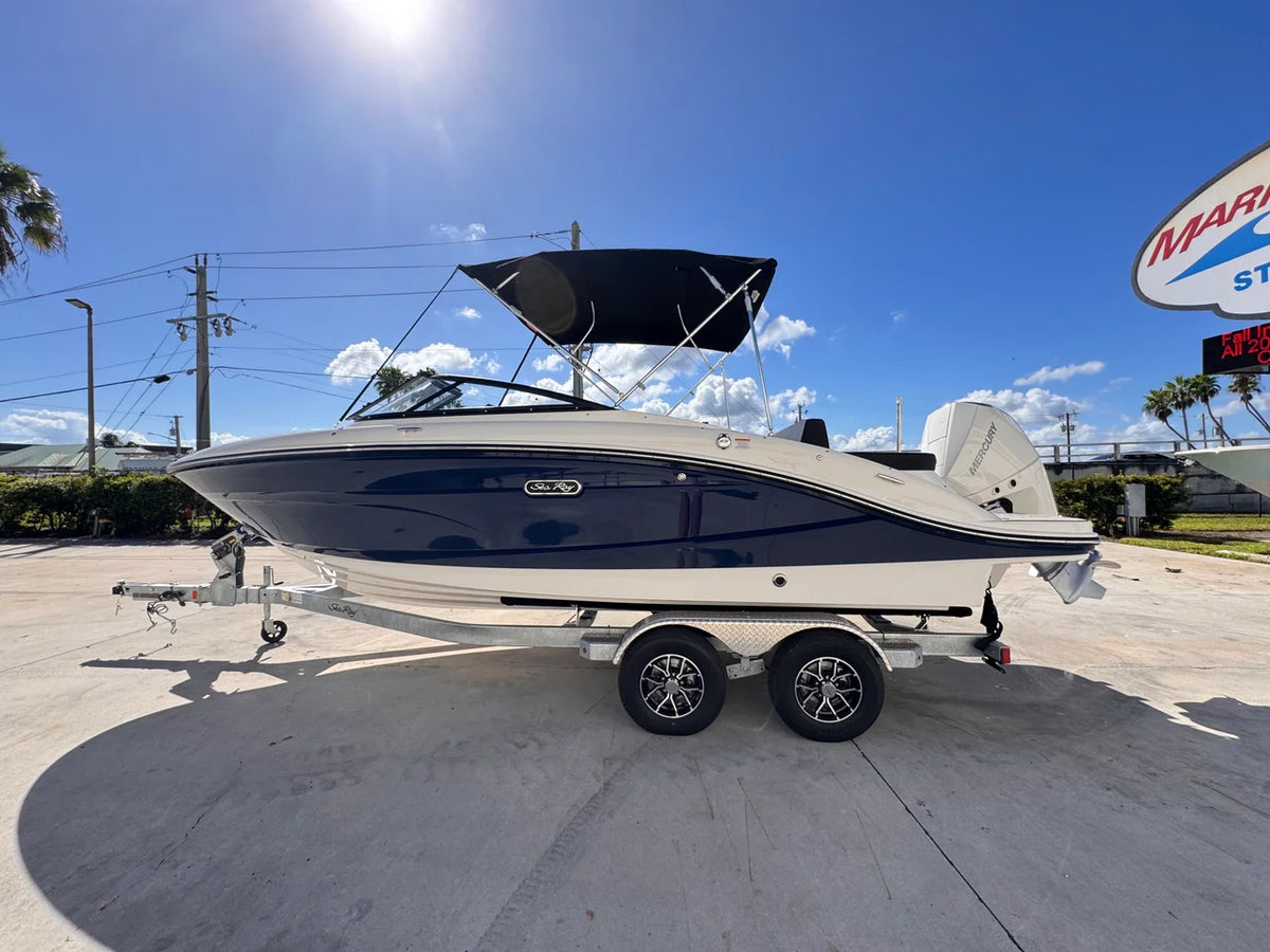 2026 Sea Ray SPX 210 Outboard 21.0 feet, Stuart, Florida #1