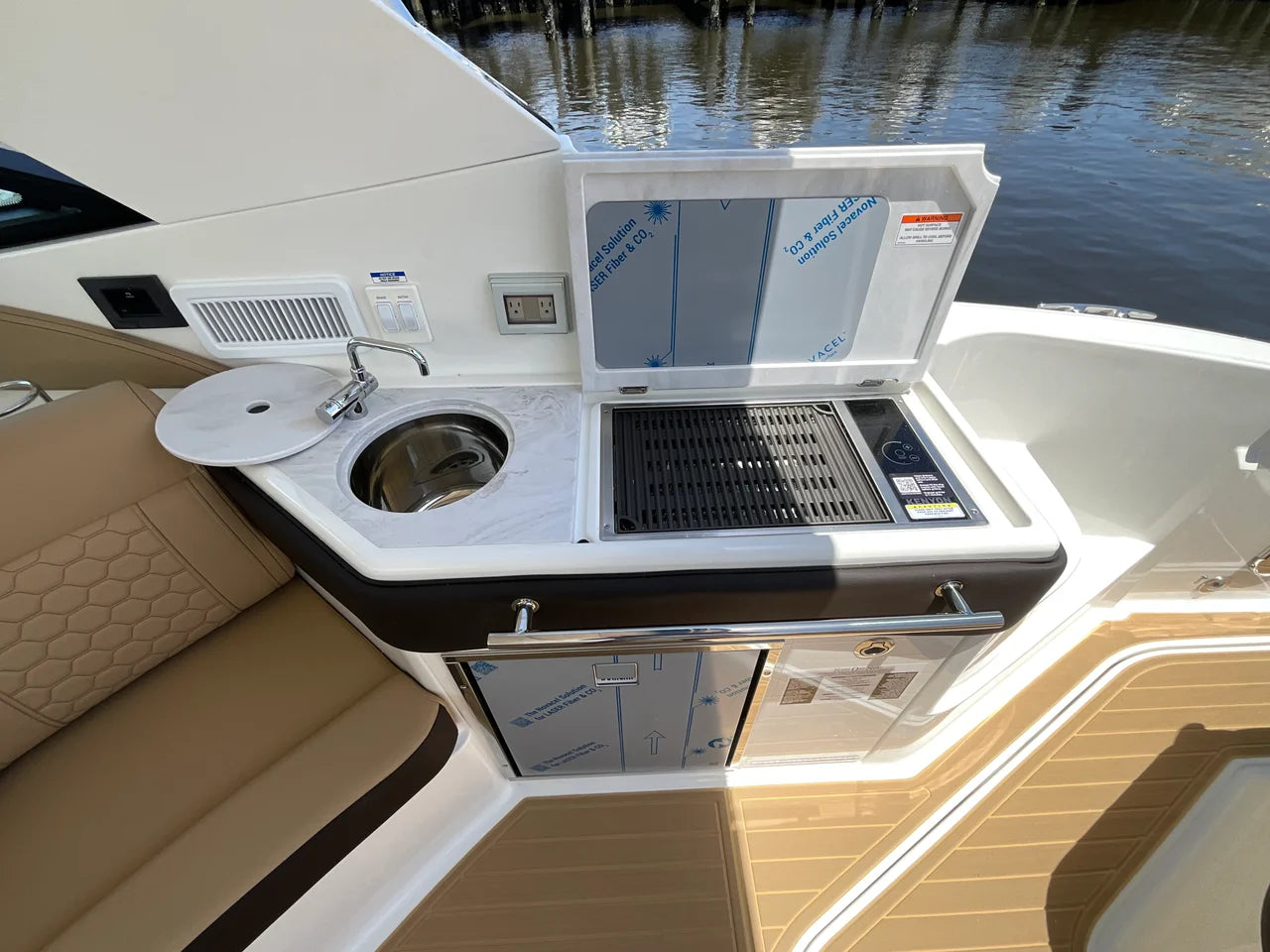 2026 Sea Ray Sundancer 320 Outboard 32.0 feet, Jacksonville Beach, Florida #10