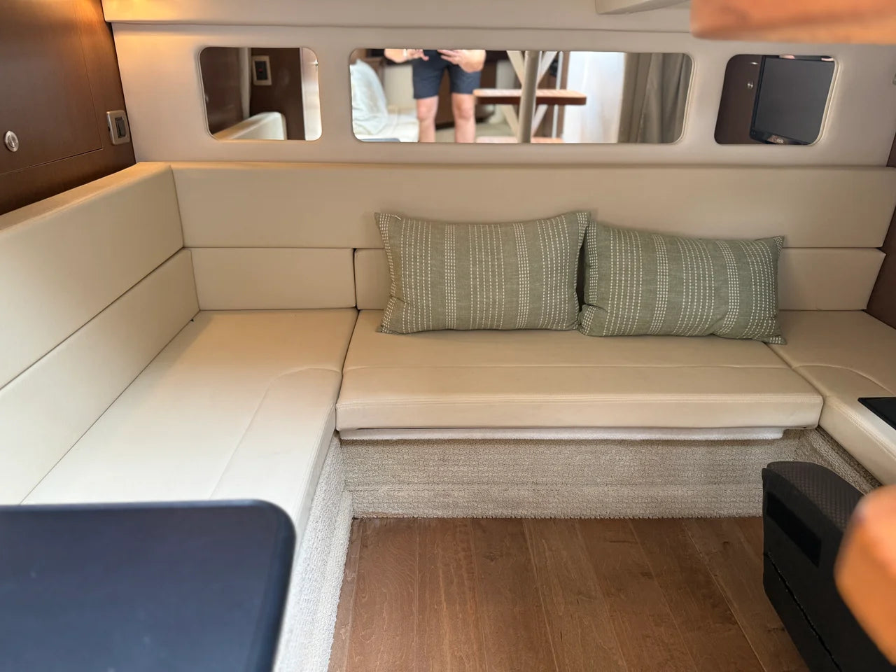 2016 Sea Ray 330 SUNDANCER 33.0 feet, Lake Ozark, MO #50