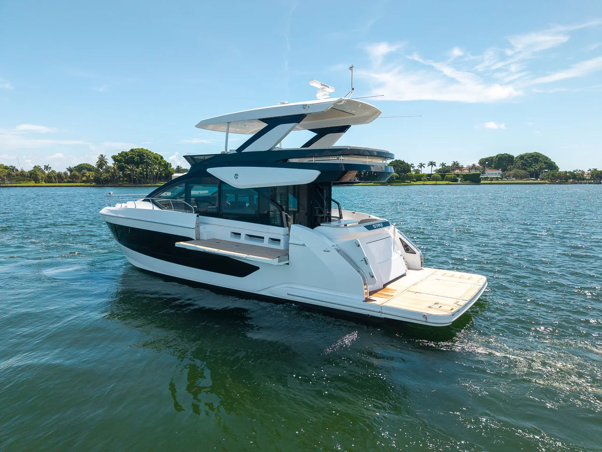 2026 Cruisers Yachts 57 FLY 57.0 feet, Miami, FL #4