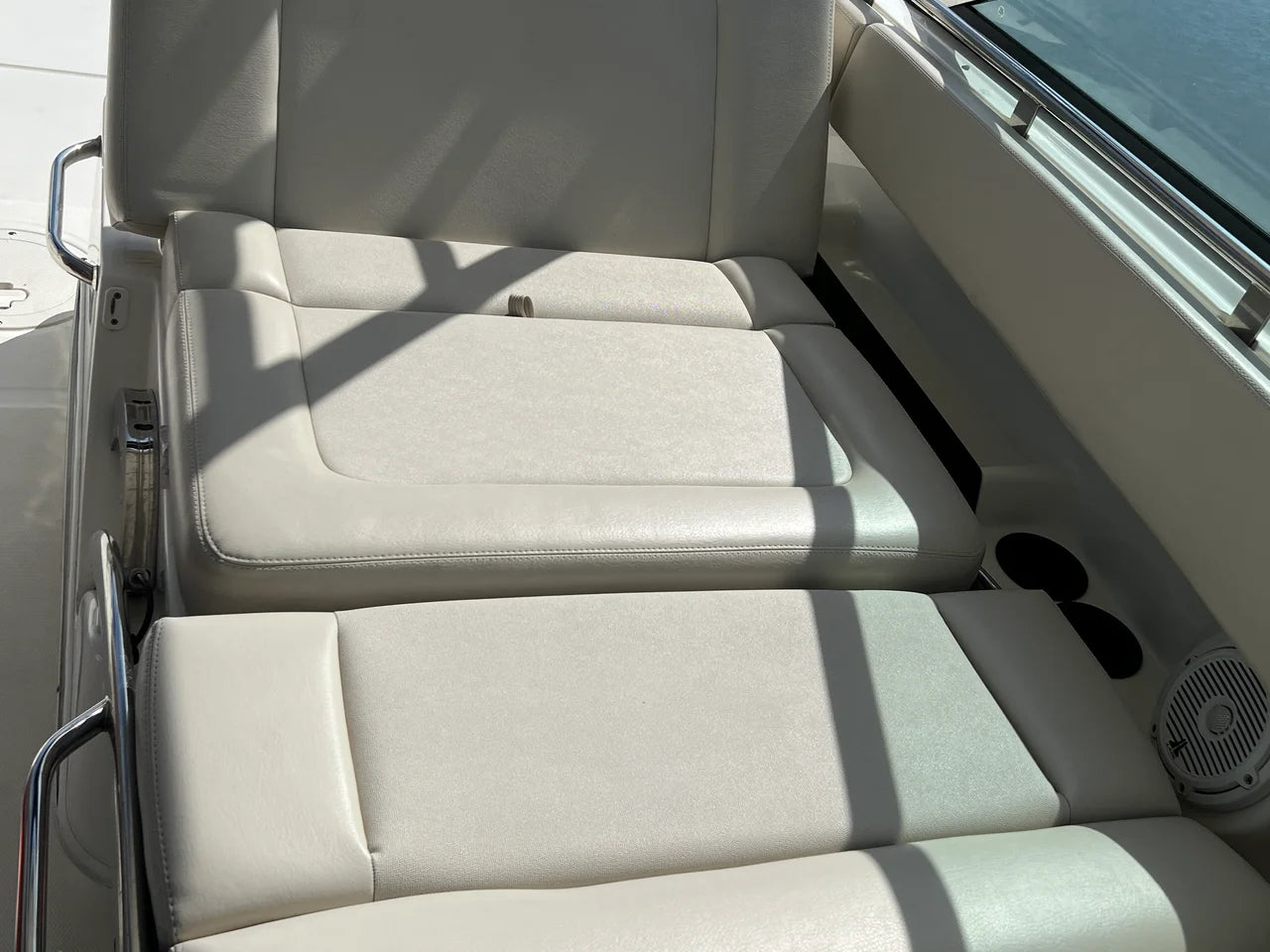 2018 Boston Whaler 270 VANTAGE 27.0 feet, Charleston, SC #44