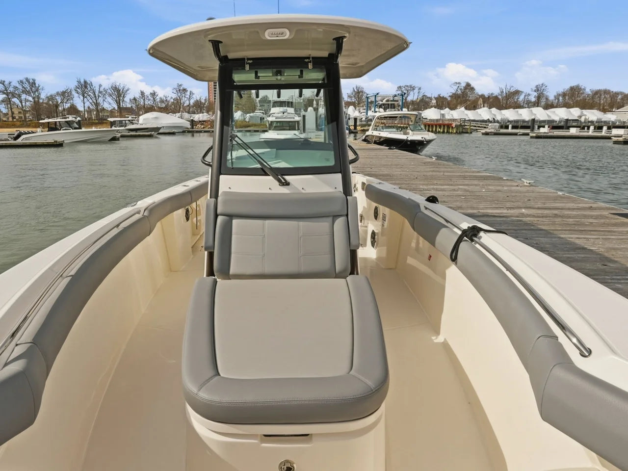 2026 Boston Whaler 280 Outrage 28.0 feet, Quincy, MA #18