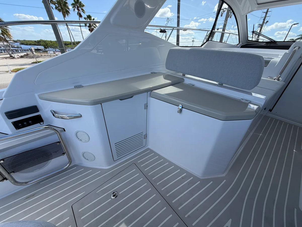 2027 Azimut A45 45.0 feet, Stuart, Florida #27