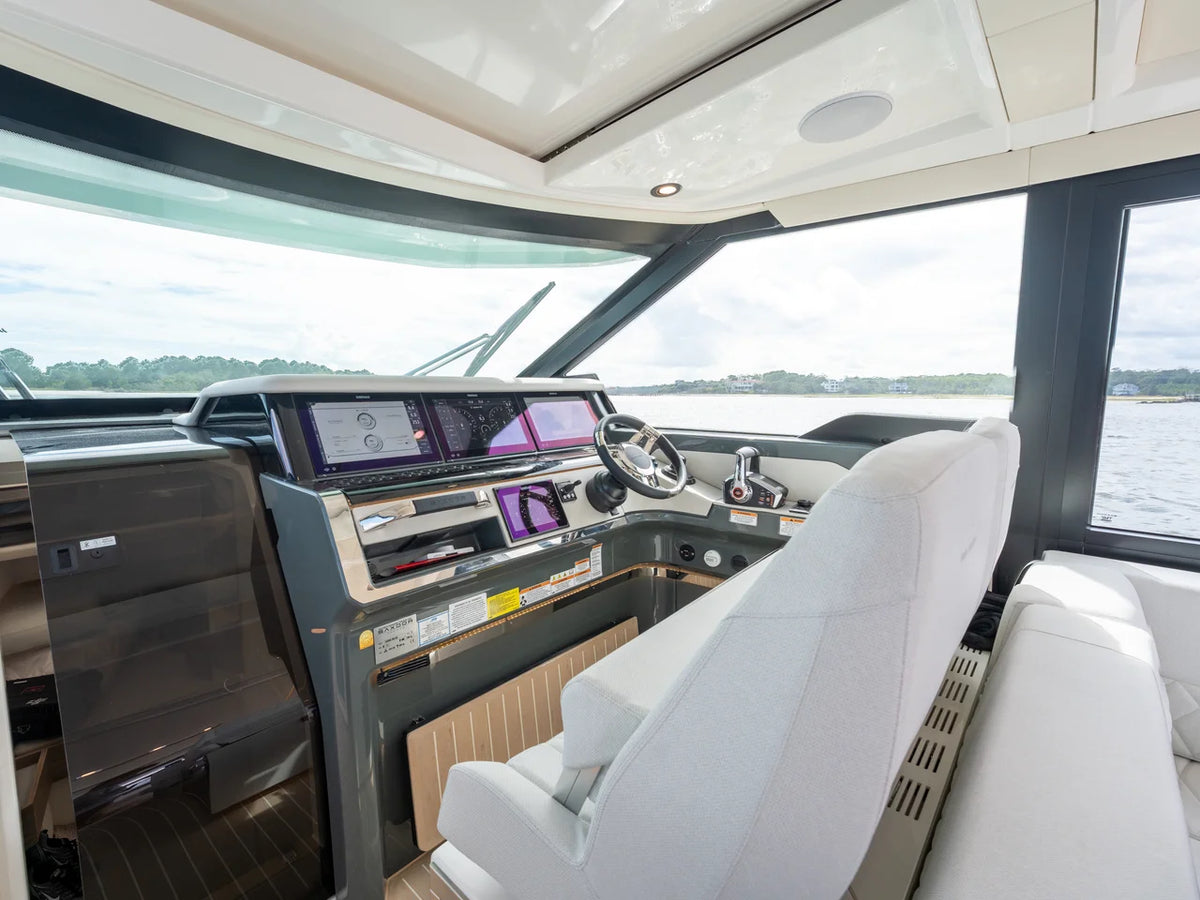 2027 Saxdor 400 GTC 40.0 feet, Wrightsville Beach, North Carolina #19