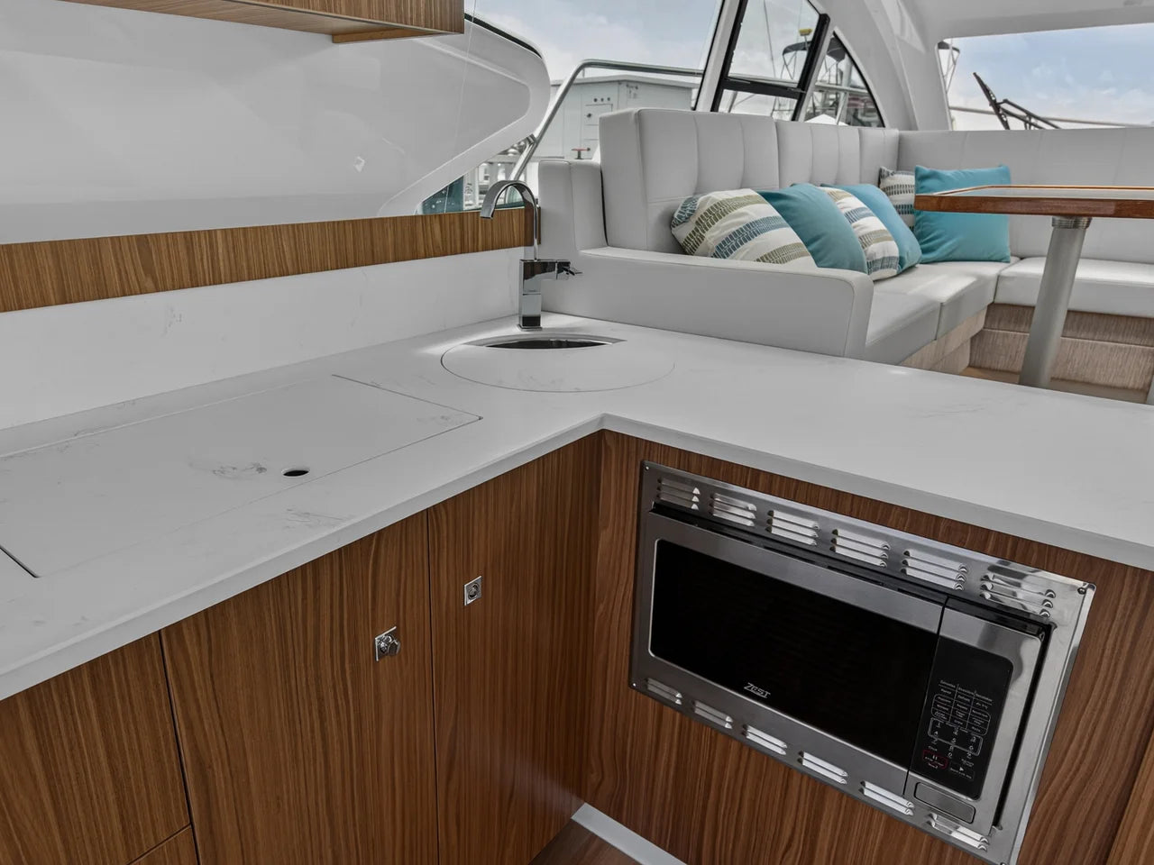 2026 Cruisers Yachts 46 Cantius 46.0 feet, Stuart, Florida #19
