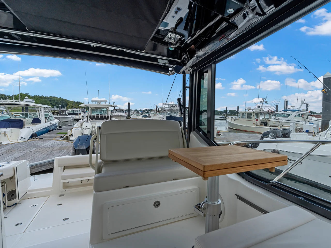 2026 Boston Whaler 325 Conquest 32.0 feet, Quincy, MA #18