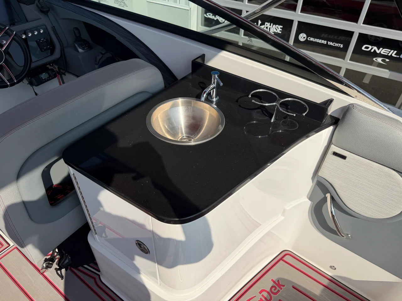 2022 Cobalt R30 30.0 feet, Lake Ozark, MO #20