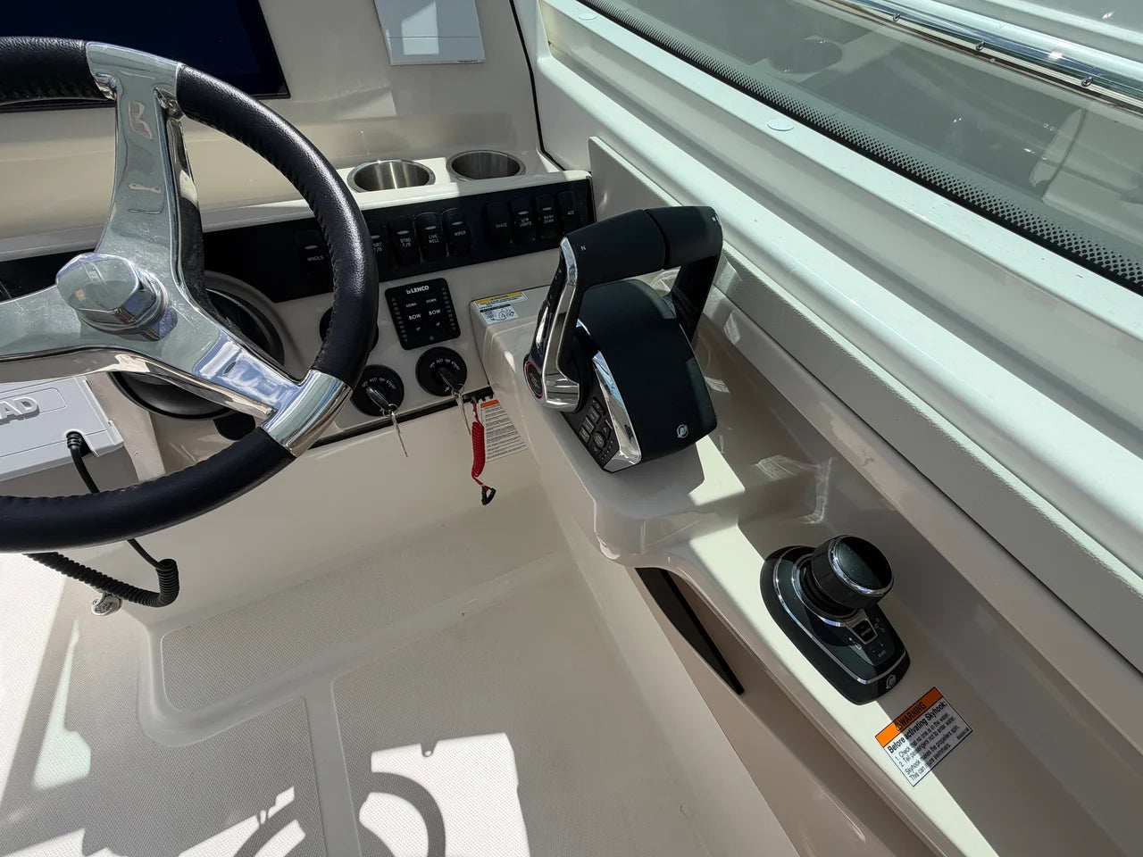 2027 Boston Whaler 280 Vantage 28.0 feet, Stuart, Florida #32