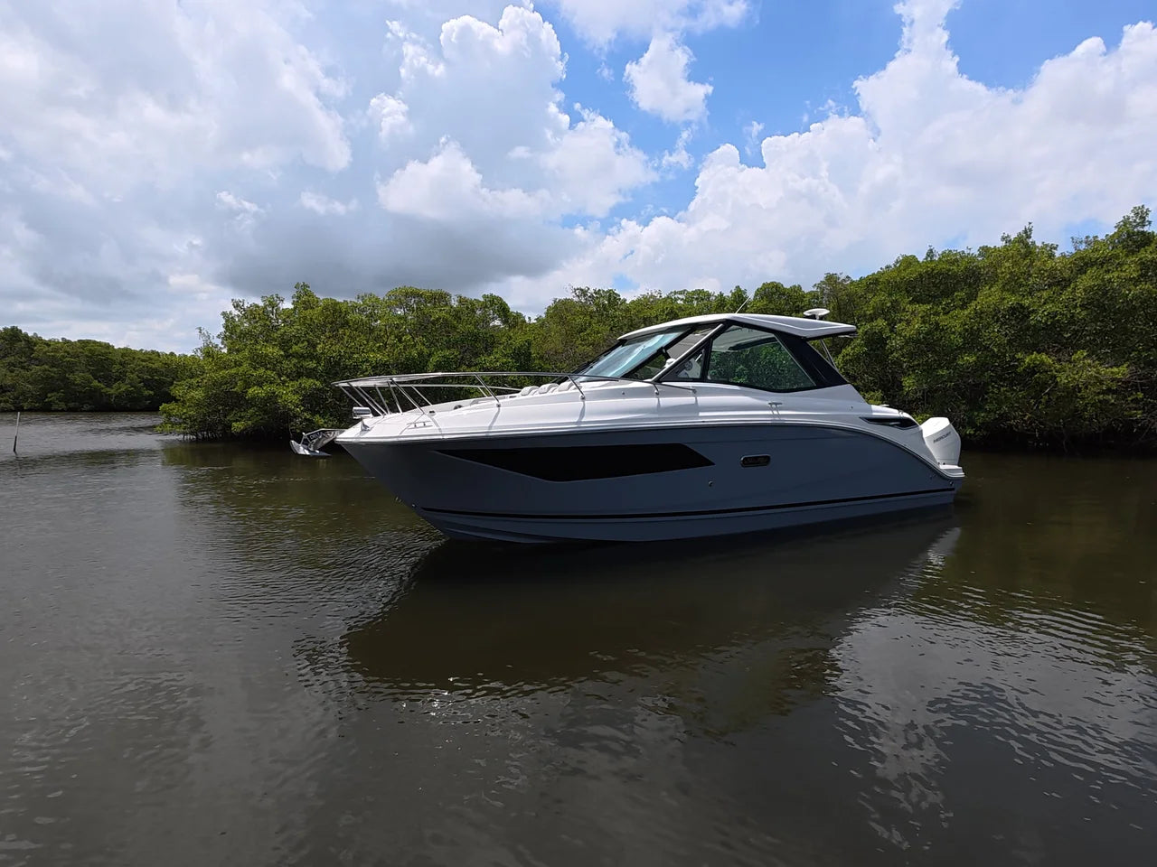 2026 Sea Ray Sundancer 320 Outboard 32.0 feet, Clearwater, Florida #5