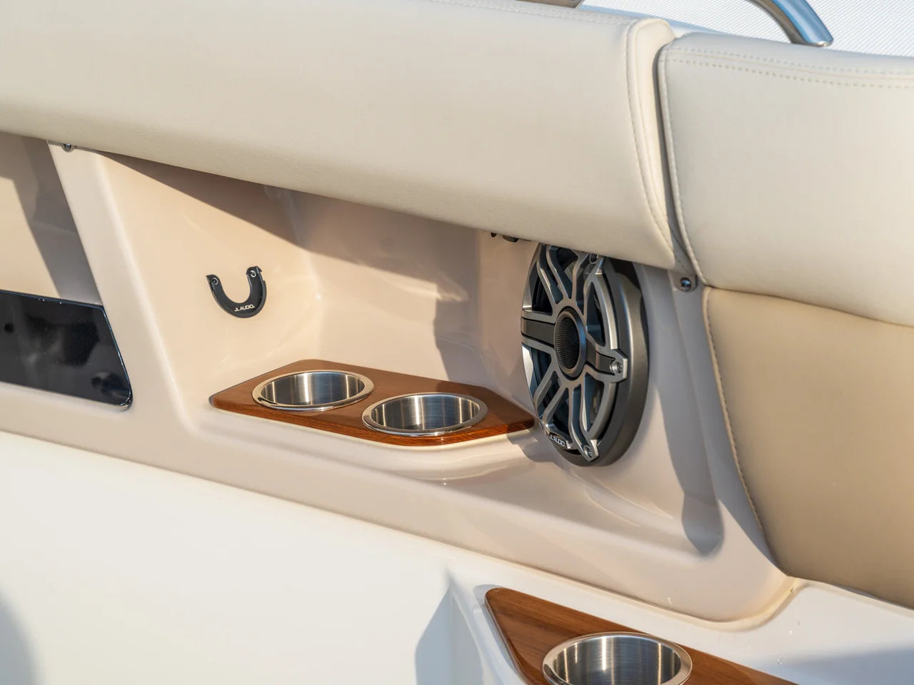 2026 Boston Whaler 350 Realm 35.0 feet, Wrightsville Beach, North Carolina #36