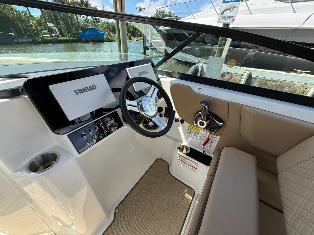 2026 Sea Ray SDX 250 Outboard 25.0 feet, Miami, FL #13