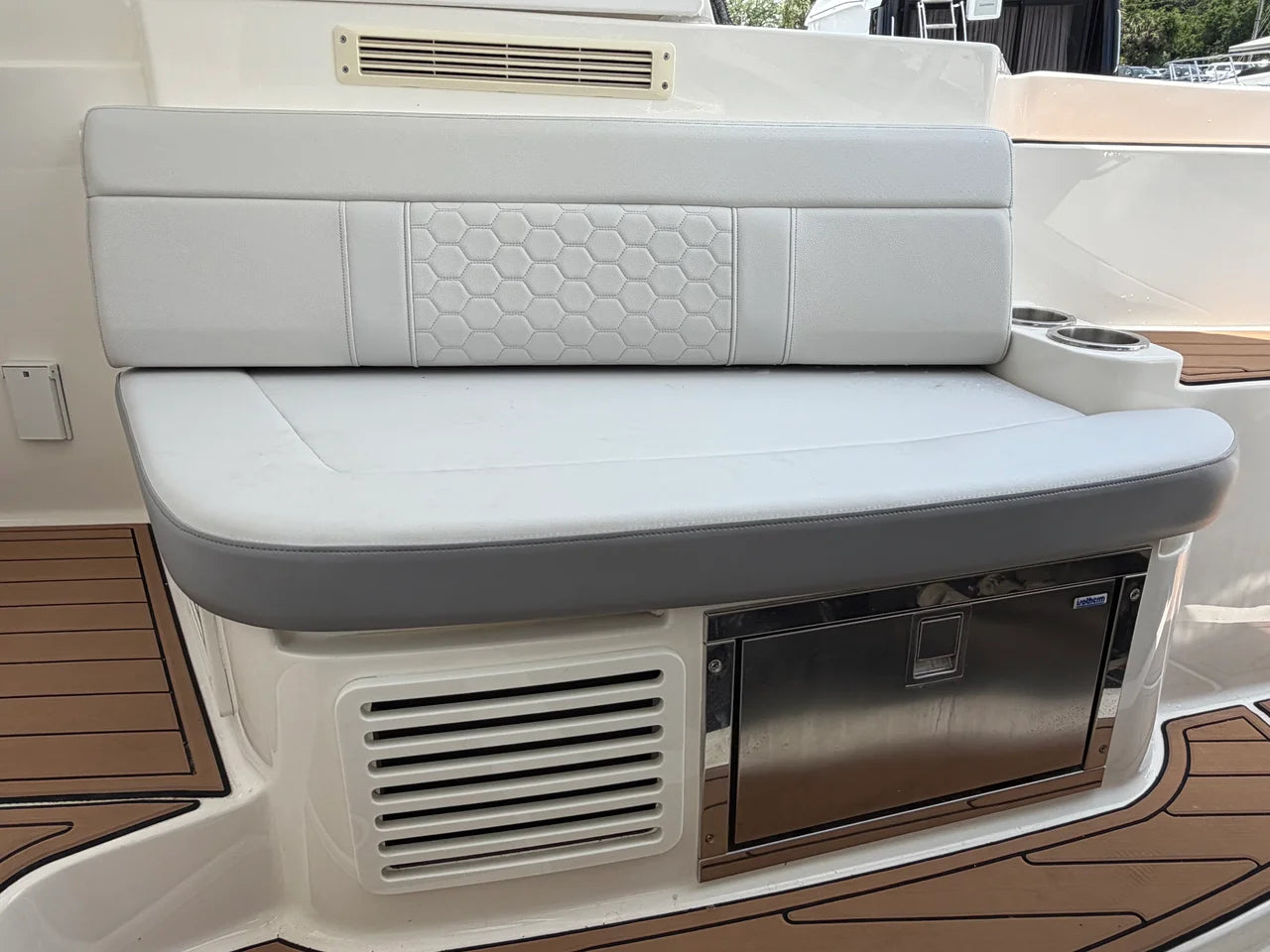 2019 Sea Ray Sundancer 350 Coupe 35.0 feet, Pensacola, Florida #14