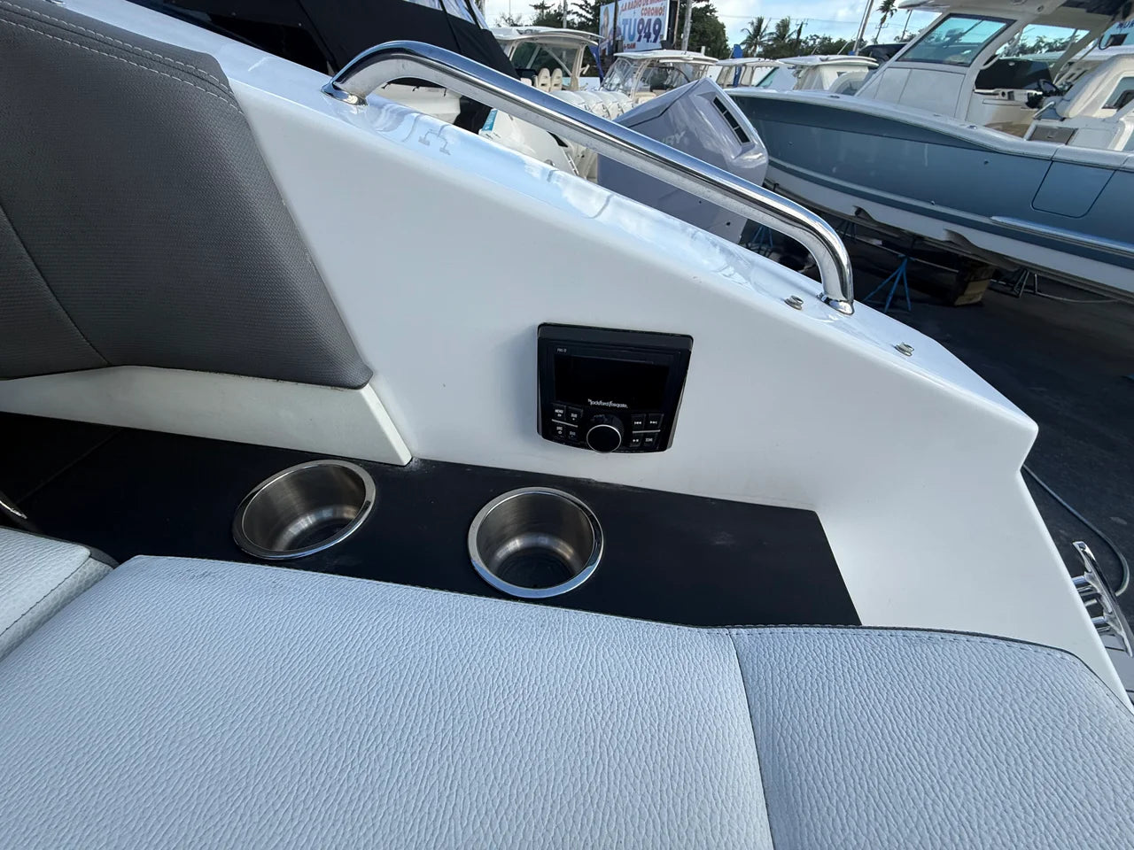 2022 Cruisers Yachts 34 GLS Outboard 34.0 feet, Miami, FL #32