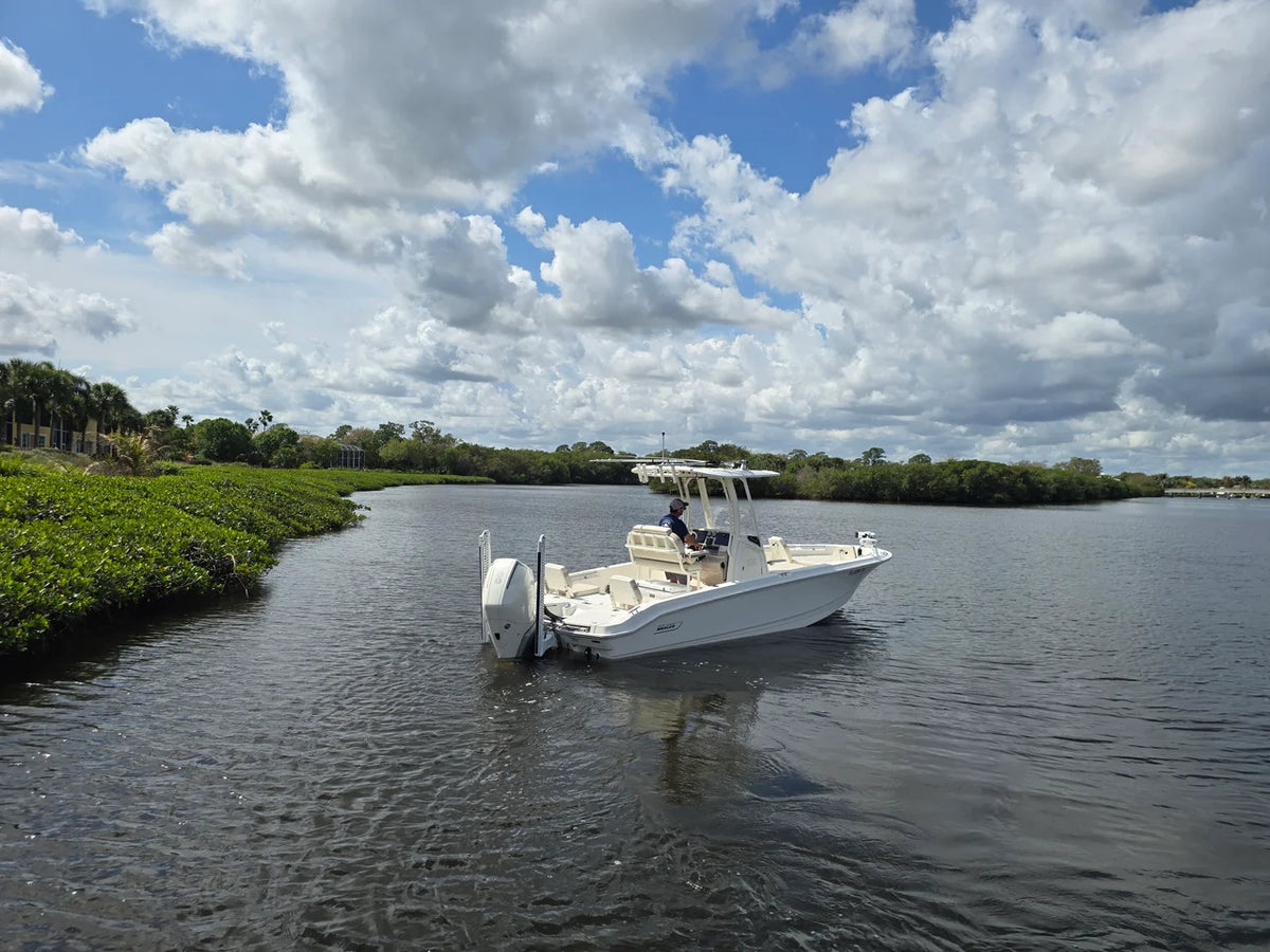 2023 Boston Whaler 250 DAUNTLESS 25.0 feet, Stuart, Florida #13