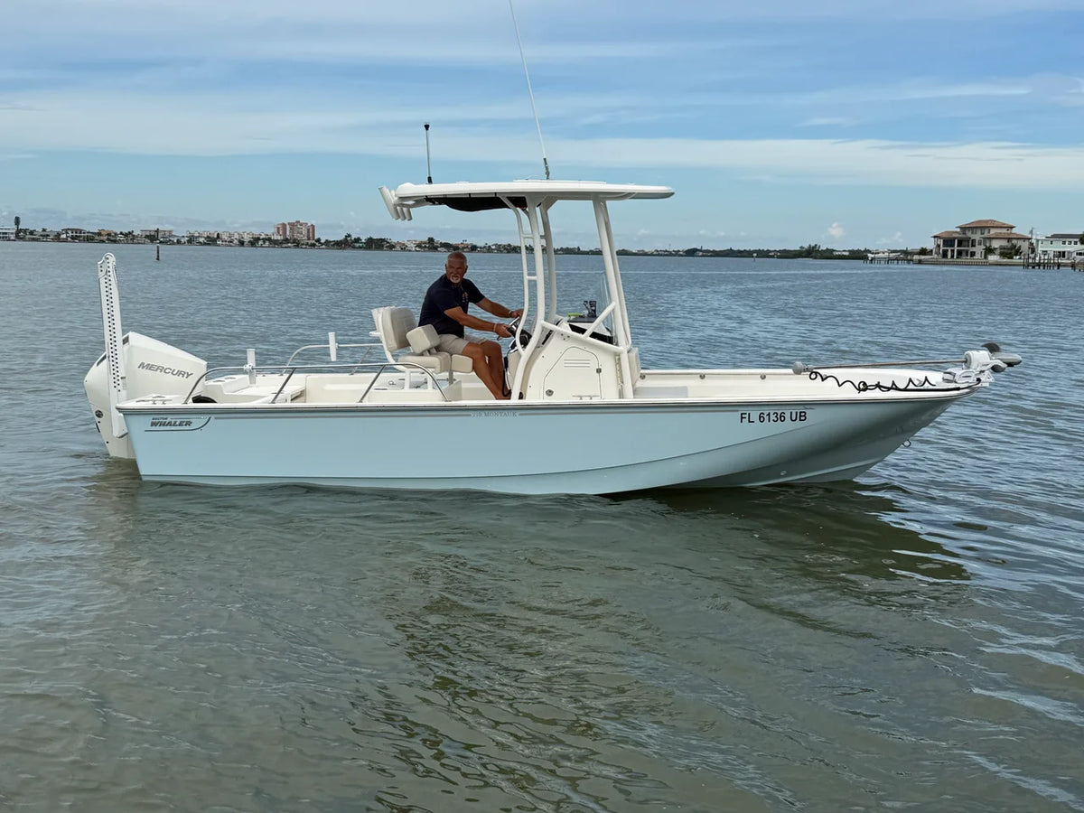 2025 Boston Whaler 210 MONTAUK 21.0 feet, St Petersburg, FL #2