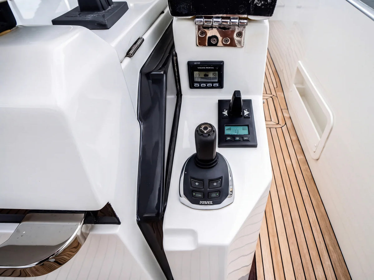 2019 Azimut S7 70.0 feet, Pompano Beach, FL #21