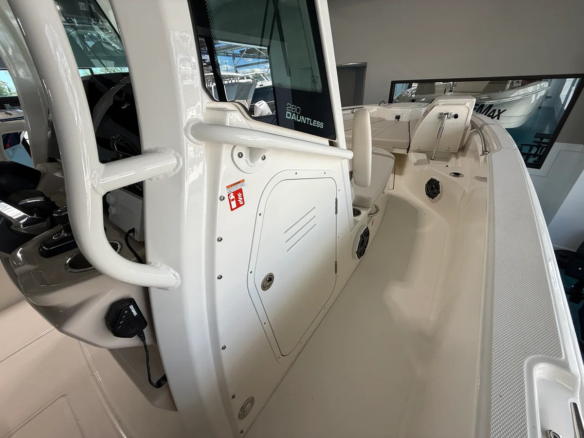 2027 Boston Whaler 280 Dauntless 28.0 feet, Sarasota, FL #12