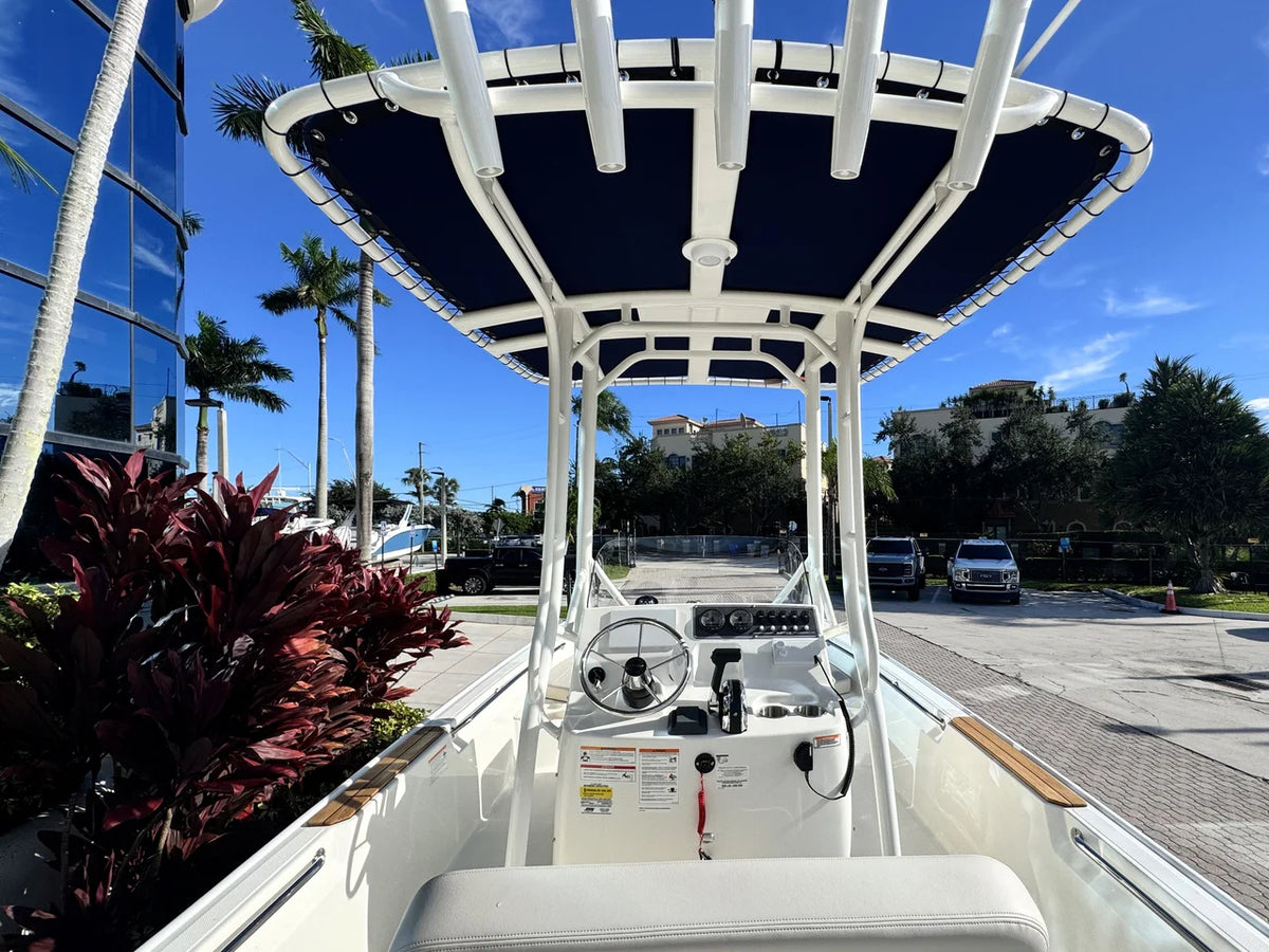 2027 Boston Whaler 190 Montauk 19.0 feet, Pompano Beach, Florida #11