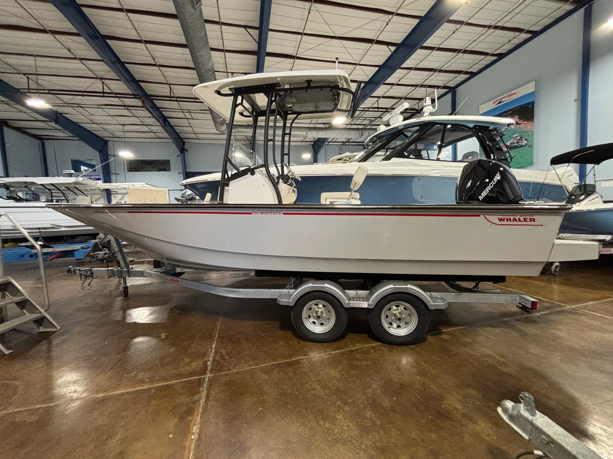 2026 Boston Whaler 210 Montauk 21.0 feet, Clearwater, Florida #1