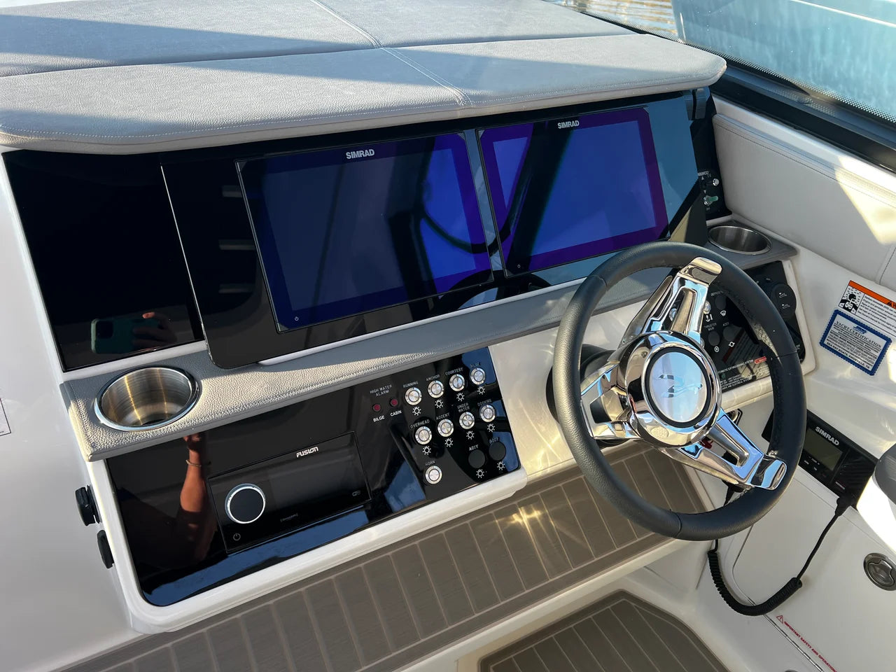 2026 Sea Ray Sundancer 320 Outboard 32.0 feet, Wrightsville Beach, North Carolina #25