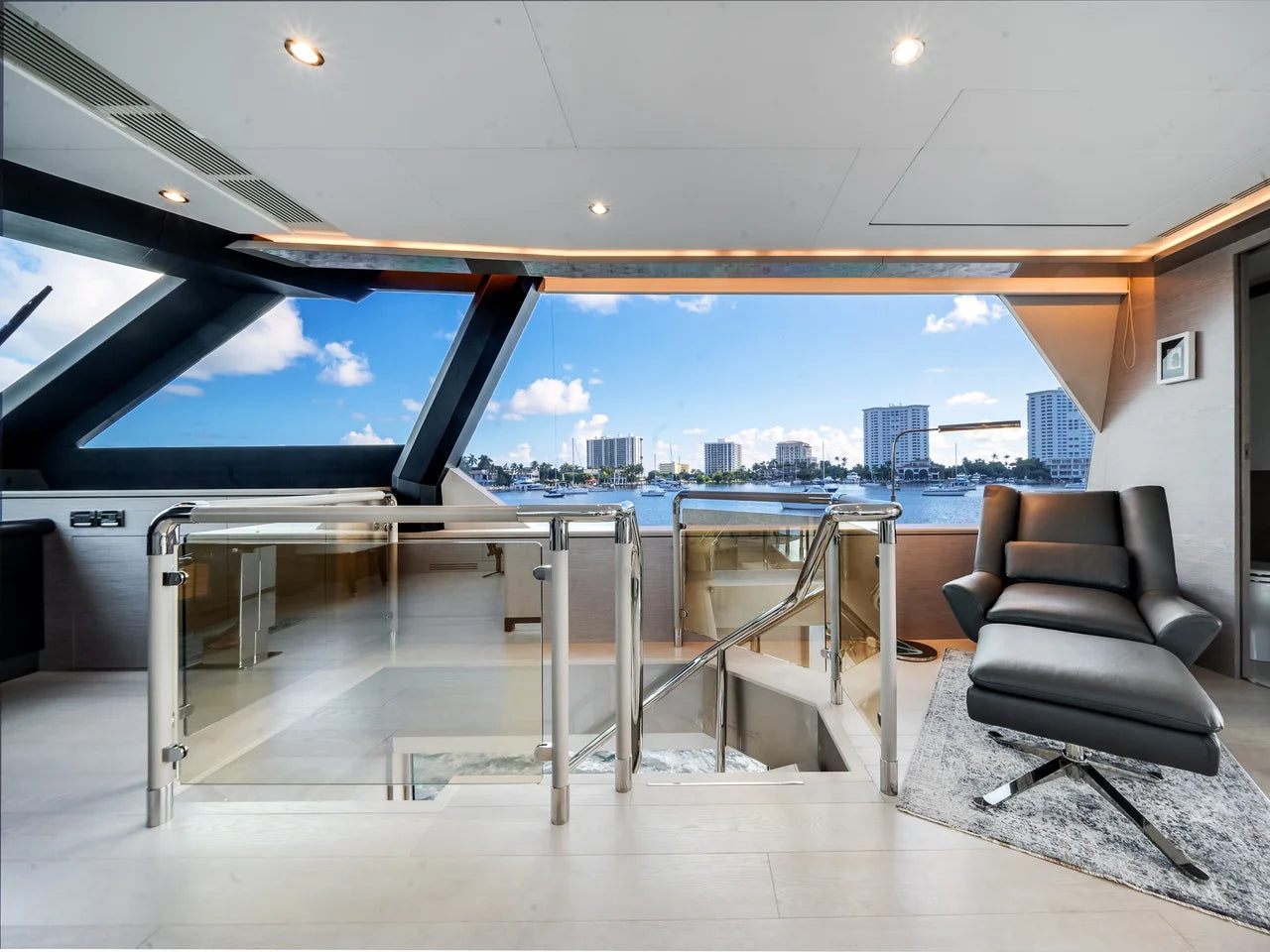 2022 Ocean Alexander 32L 106.0 feet, Boca Raton, FL #60