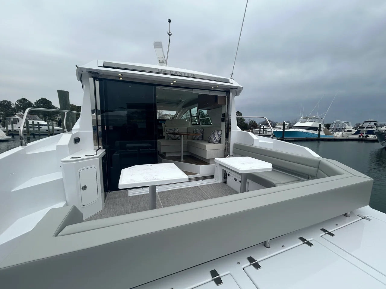 2026 Cruisers Yachts 42 Cantius 42.0 feet, Grasonville, MD #17